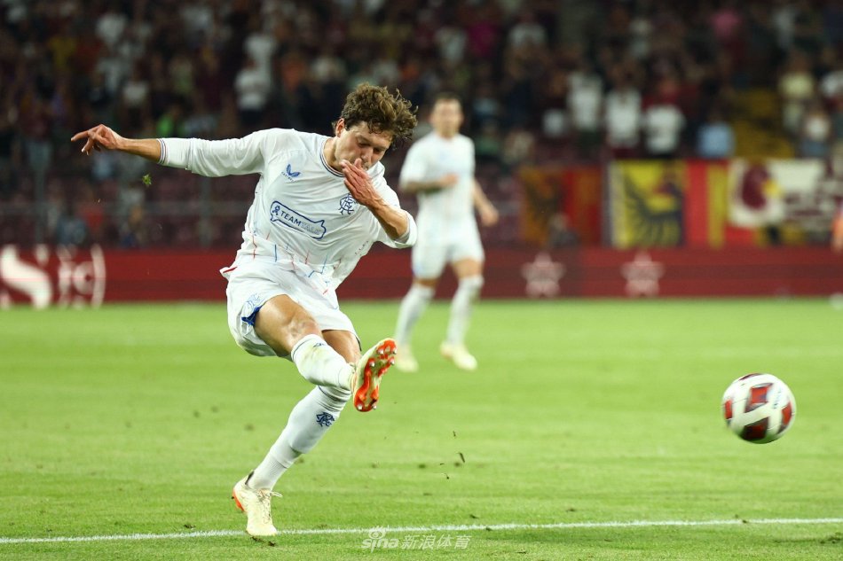 不仅打破了 不仅打破了