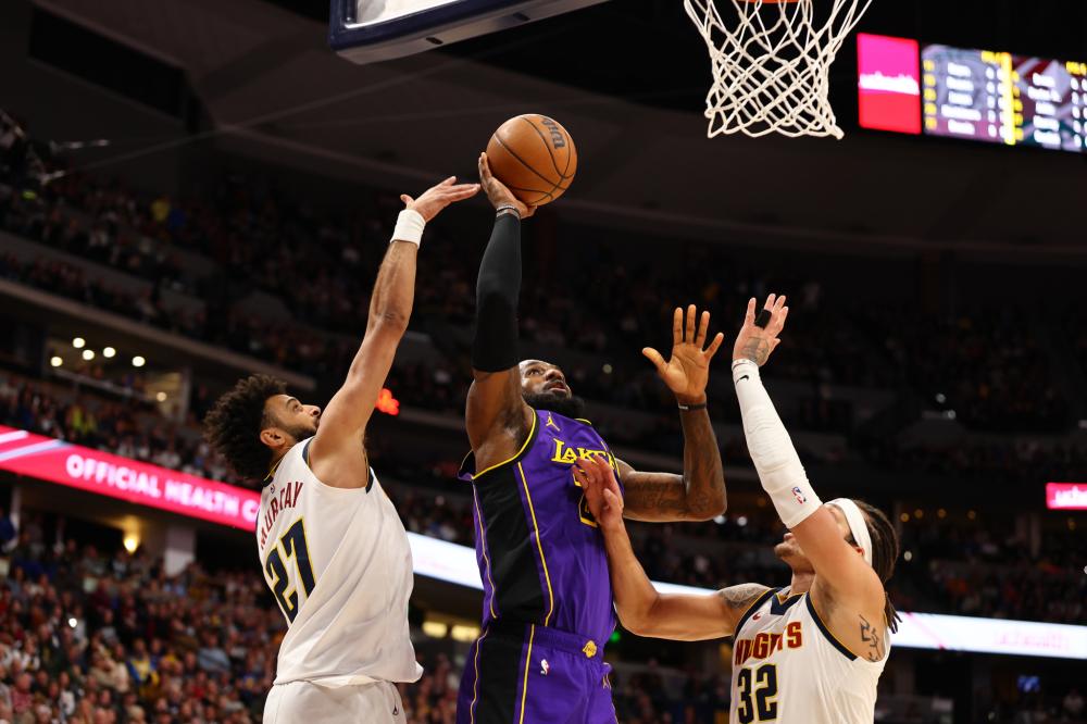 福法纳的伤 福法纳的伤